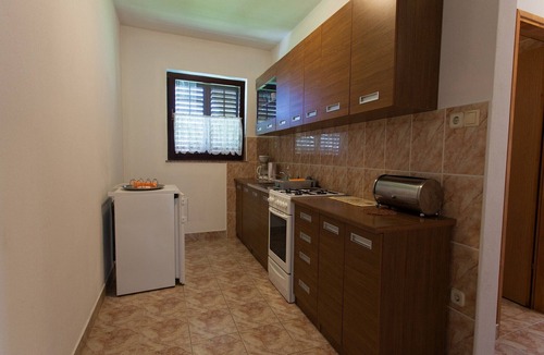 Vantacici Apartment | Apartment in Vantacici near the Sea