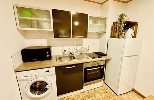 Verdun Apartment | Apartment in Verdun, "Les Loges"