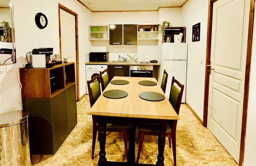 Verdun Apartment | Apartment in Verdun, "Les Loges"