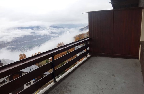 Salins Apartment | Apartment in Veysonnaz near Cable Car
