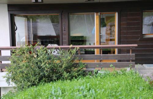 Salins Apartment | Apartment in Veysonnaz near Cable Car