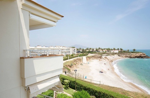 Vinaros Apartment | Apartment in Vinaròs by Pebble Beach