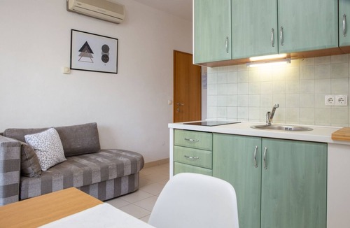 Vodice Apartment | Apartment in Vodice with Seaview, Balcony, Air condition, WIFI (94-6)