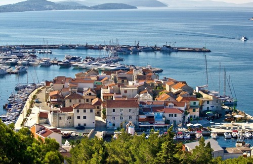 Vodice Apartment | Apartment in Vodice with Terrace, Air condition, WIFI (4382-1)
