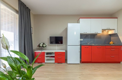 Mali Maj Apartment | Apartment Irena A1 with Pool - Mali Maj