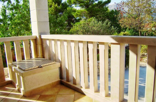 Cove Tri Zala (Zrnovo) Apartment | Apartment Iris 1-bedroom apartment 300m from beach