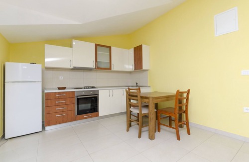 Vrbanj Apartment | Apartment Ivo (38672-A1) - Basina