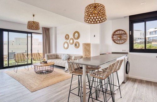 Finestrat Apartment | Apartment 'Izabell' with Mountain View, Shared Pool and Wi-Fi