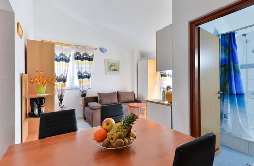 Nin Apartment | Apartment Jadran by Interhome