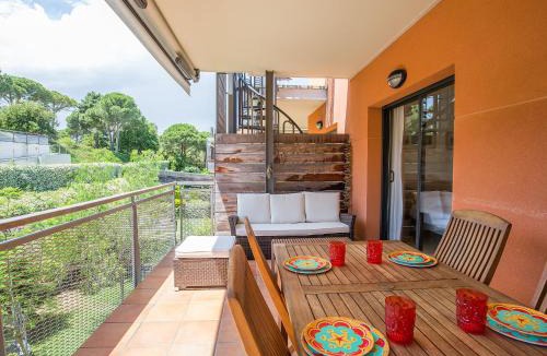 Lloret de Mar Apartment | Apartment Jardins Sa Boadella by Interhome