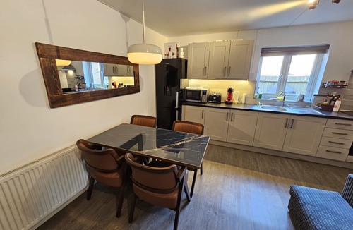 Anerley Apartment | Apartment Jasmine