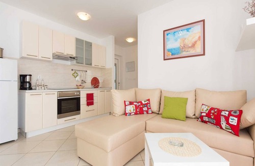 Cizici Apartment | Apartment Josip 1 with Terrace