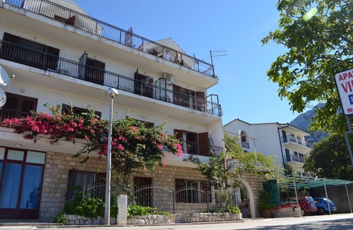 Gradac Apartment | Apartment Jozo - 150 m from pebble beach: A2(2) - Gradac, Riviera Makarska, Croatia