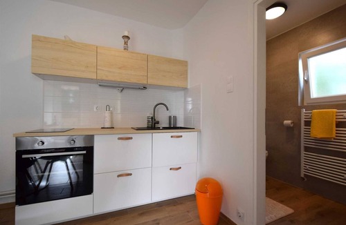Cizici Apartment | Apartment Julia 1 with a Balcony