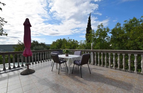 Cizici Apartment | Apartment Julia 2 with Seaview