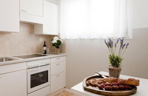 Ascona Apartment | Apartment Junior Suite-12 by Interhome