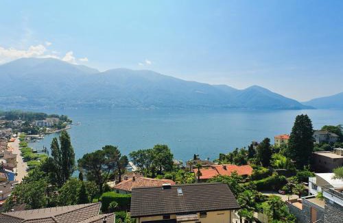 Ascona Apartment | Apartment Junior Suite Classic by Interhome