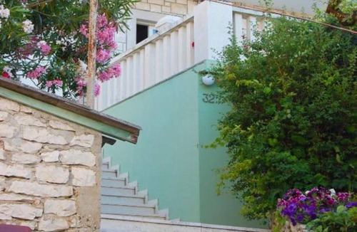 Cove Tri Zala (Zrnovo) Apartment | Apartment Jurišić Korčula - One Bedroom Apartment with Terrace
