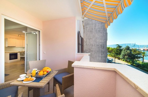 Ploce Apartment | Apartment Karlo