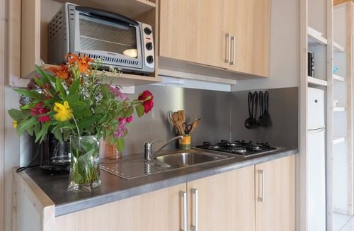 Gravieres House | Apartment 'Kevin- Mas Lachamp' with Mountain View, Shared Pool and Air Conditioning