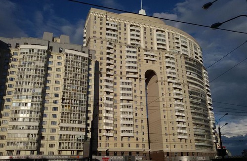 Ozero Dolgoe Apartment | Apartment Komendantsky Prospekt