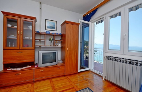 Drvenik Apartment | Apartment Ksenija (32561-A1) - Drvenik