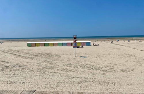 Berck-sur-Mer Apartment | Apartment " l'écume Céleste " in Berck Plage 4/6 pers Beach 3 minutes walk!