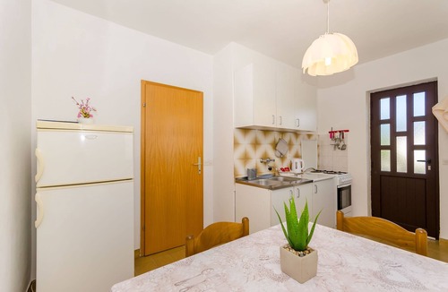 Vrboska Apartment | Apartment Lavčević (39171-A1) - Vrboska - island Hvar