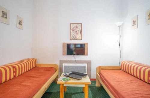 Chamonix City Centre Apartment | Apartment La Balme-1 by Interhome