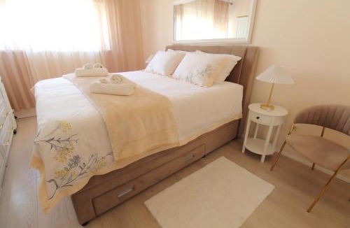 Plisac Apartment | Apartment La Casa - Sebenico