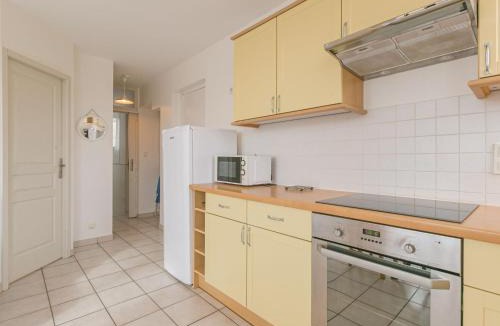 Soorts-Hossegor Apartment | Apartment La Centrale-9 by Interhome