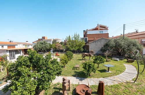 Riudecanyes Apartment | Apartment 'La Fabriqueta' with Mountain View, Wi-Fi and Air Conditioning