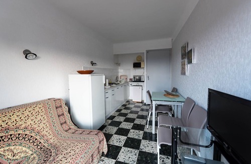 Laroque-des-Alberes Apartment | apartment Laroque des alberes