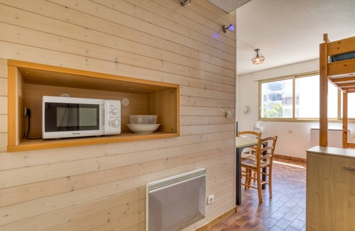 La Grande-Motte Apartment | Apartment 'La Grande Motte Studio' with Wi-Fi
