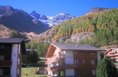 Saas-Fee Apartment | Apartment La Montanara by Interhome
