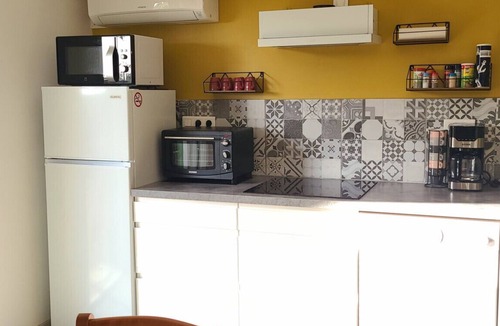 Pierrelatte Apartment | Apartment 'La Nicoline' with Wi-Fi and Air Conditioning