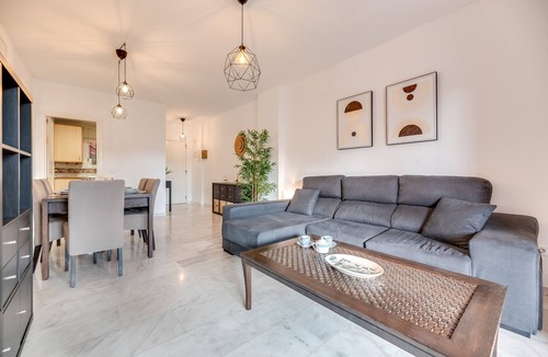 Urbanizacion Hacienda las Chapas Apartment | Apartment 'La Reserva' with Sea View, Wi-Fi and Air Conditioning