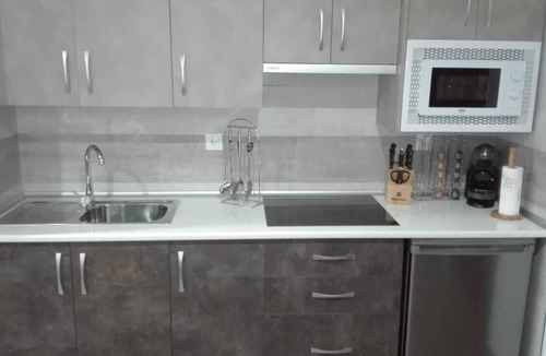 Sierra de Cazorla Apartment | Apartment 'La Teja 1' with Mountain View, Wi-Fi and Air Conditioning