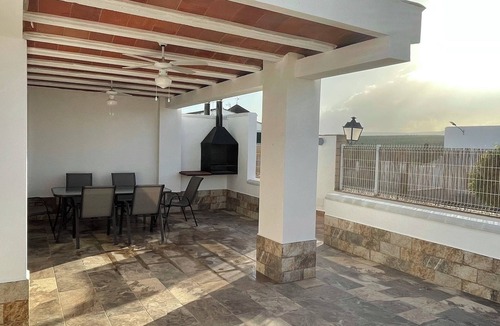Beas de Segura Apartment | Apartment 'La Teja 6' with Mountain View, Wi-Fi and Air Conditioning