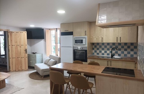 Beas de Segura Apartment | Apartment 'La Teja 8' with Mountain View, Wi-Fi and Air Conditioning