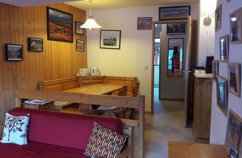 La Perriere Apartment | Apartment La Tania Courchevel 4 to 6 people at the foot of the slopes,