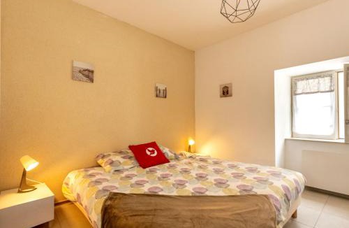 La Madeleine-Bellevue Apartment | Apartment La Tréherais by Interhome