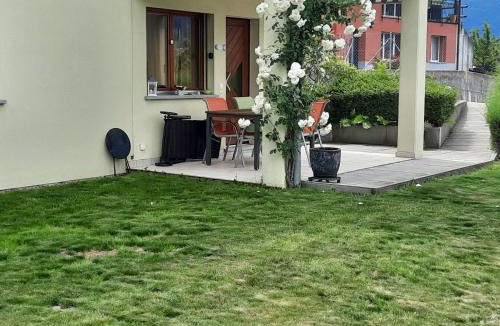 Piazzogna Apartment | Apartment Lakeview La Marea by Interhome