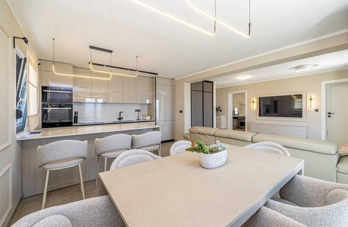 Omisalj Apartment | Apartment LAMAR with private pool and sea view
