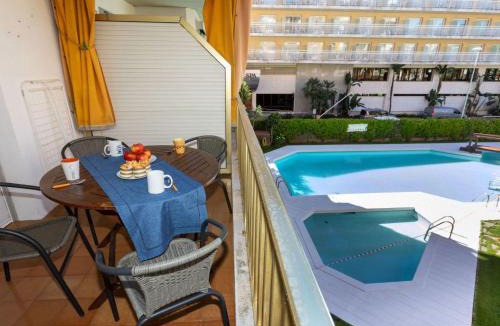 Lloret de Mar Apartment | Apartment Las Americas by Interhome