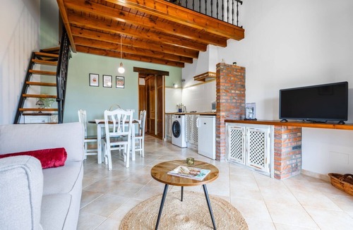 Orena House | Apartment 'Las Candelas - La Canaleja' with Sea View, Private Terrace and Wi-Fi