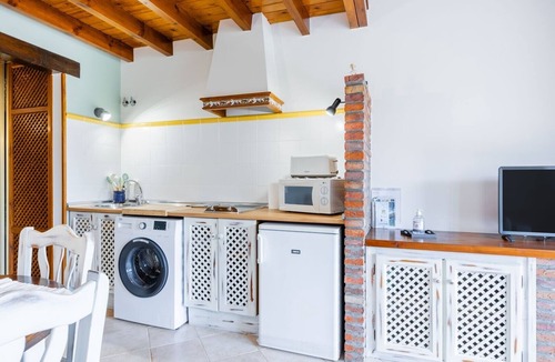Orena House | Apartment 'Las Candelas - La Canaleja' with Sea View, Private Terrace and Wi-Fi