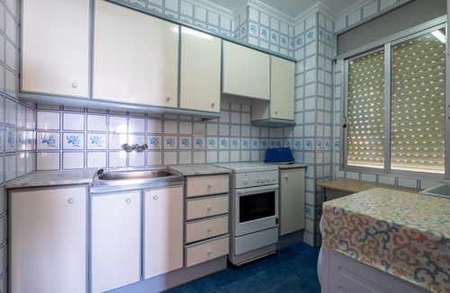Benicarlo Apartment | Apartment 'Las Palmeras 3' with Sea View, Private Terrace and Balcony