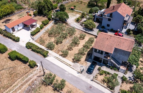 Lovorno Apartment | Apartment Laurel Leaf - Three Bedroom Apartment with Terrace