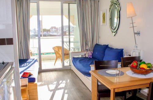Trouville-sur-Mer Apartment | Apartment Le Beach by Interhome